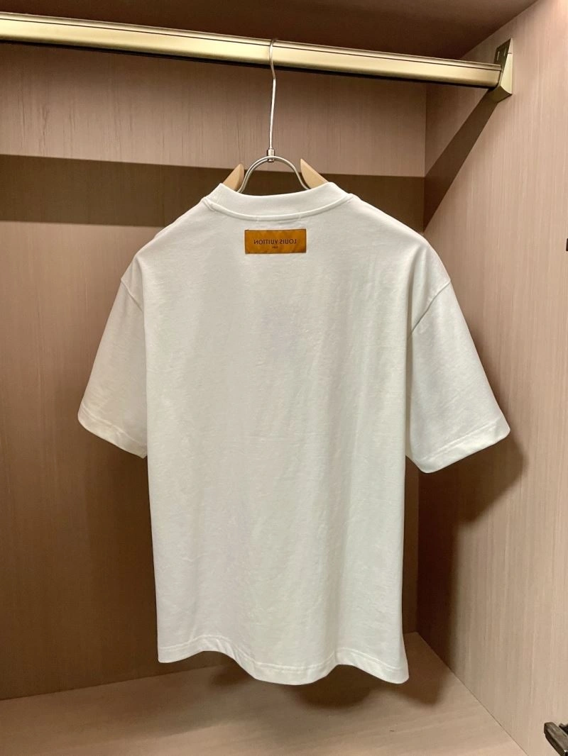 Louis Vuitton T-Shirts Cozy 134528