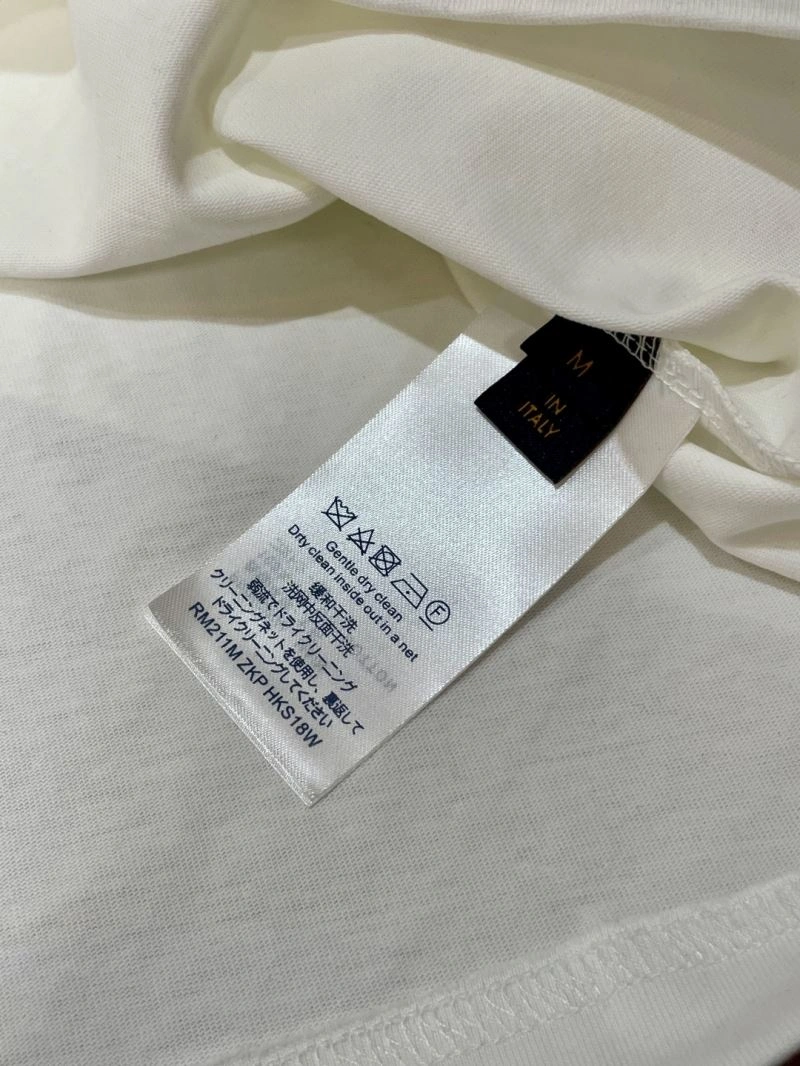 Louis Vuitton T-Shirts Cozy 134528