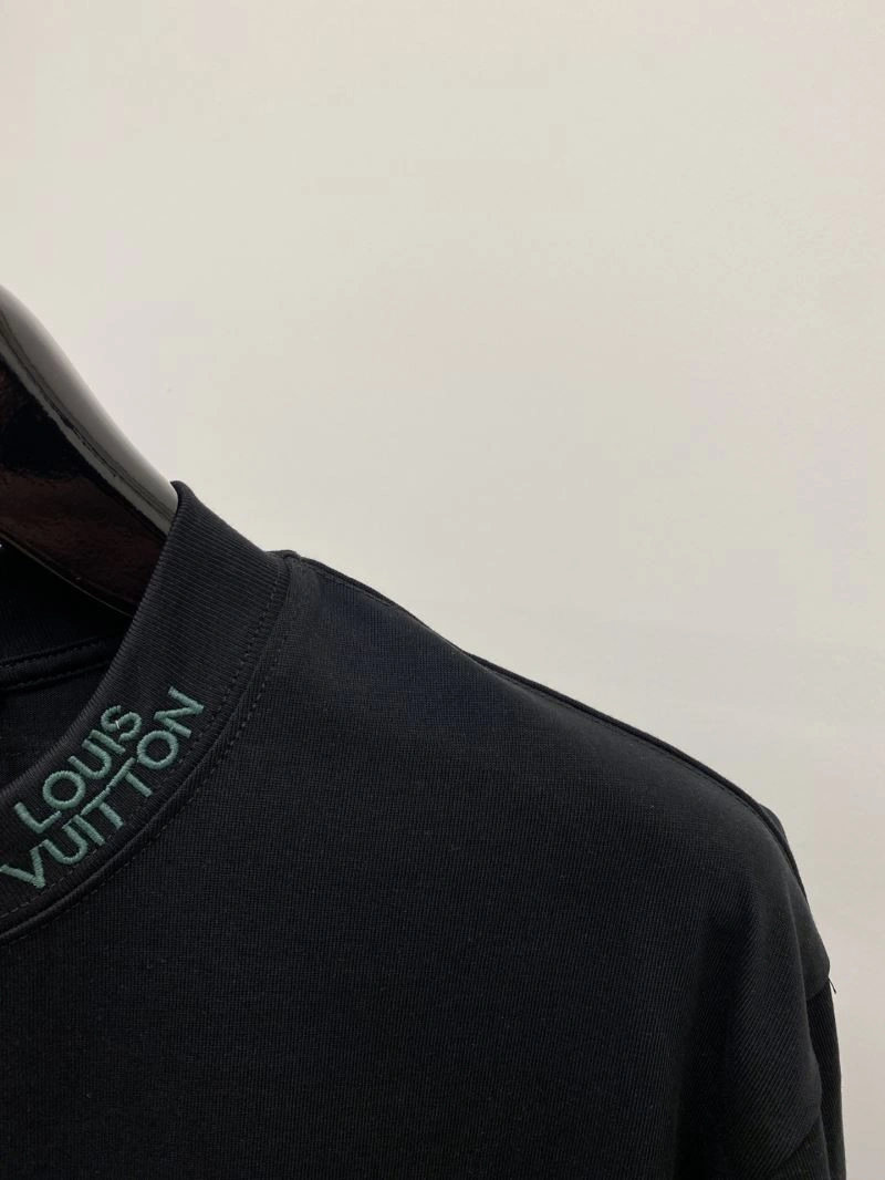 EyeCatching Louis Vuitton T-Shirts 134533