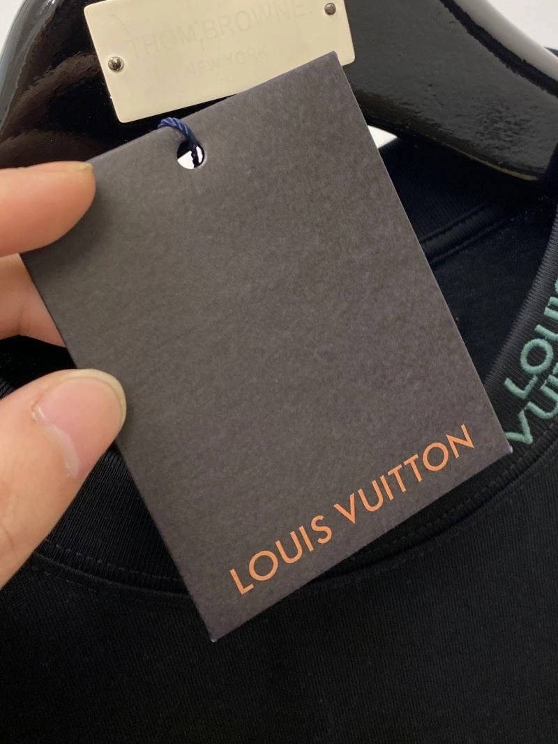 EyeCatching Louis Vuitton T-Shirts 134533