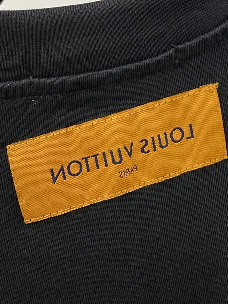 EyeCatching Louis Vuitton T-Shirts 134533