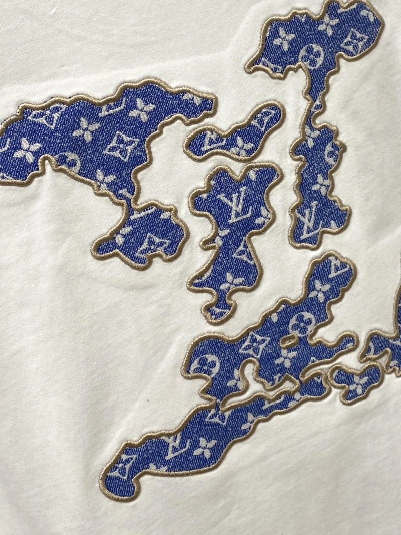 Sleek Louis Vuitton T-Shirts 134515