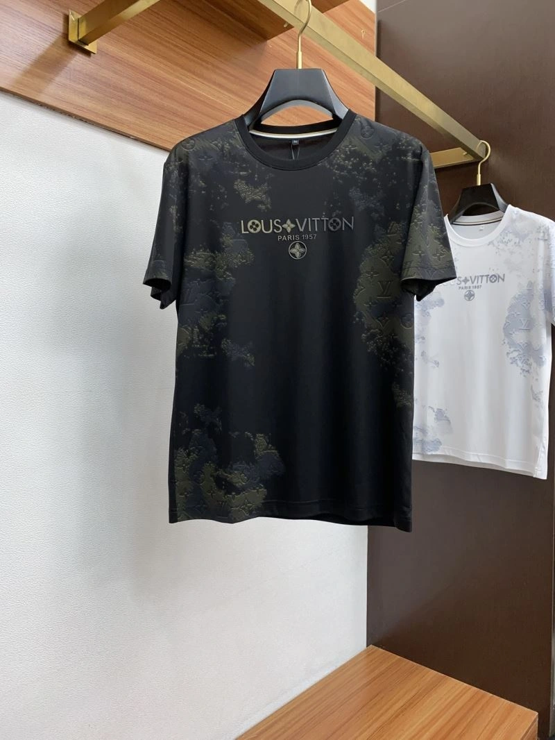 EyeCatching Louis Vuitton T-Shirts 134521