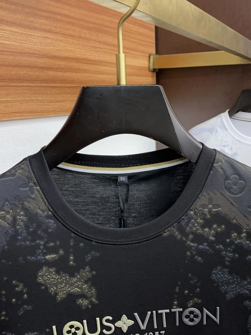 EyeCatching Louis Vuitton T-Shirts 134521