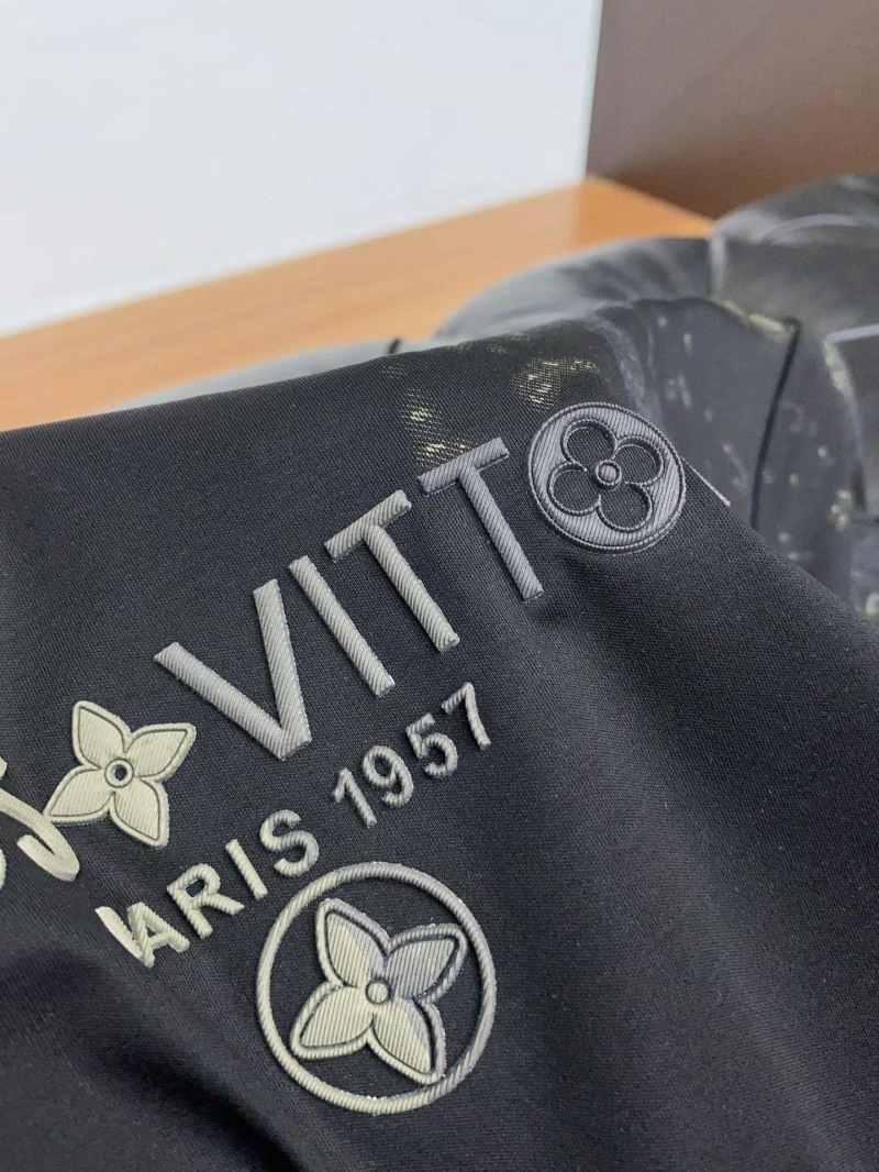 EyeCatching Louis Vuitton T-Shirts 134521