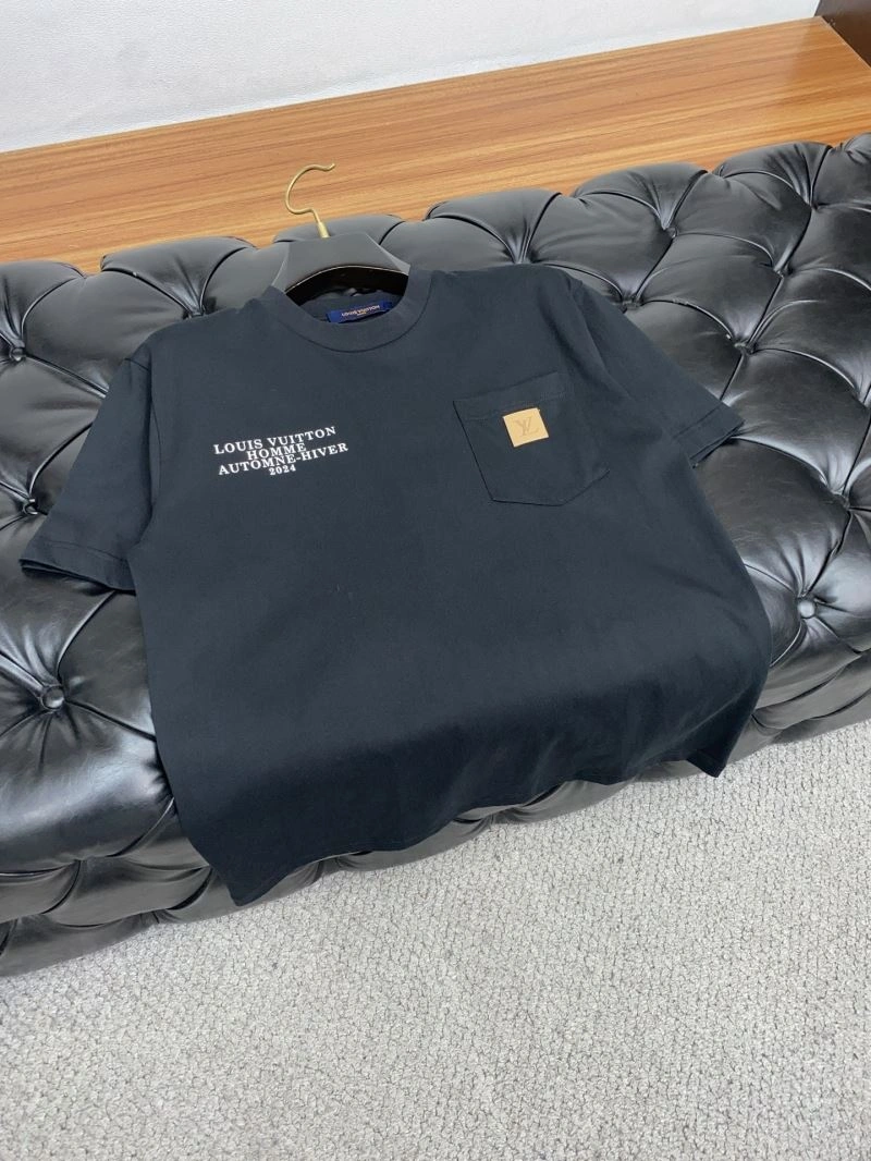 Louis Vuitton T-Shirts Popular 134512