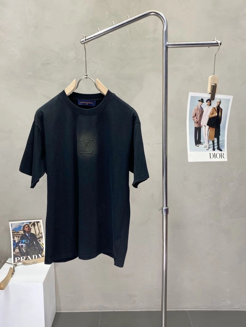 Youthful Louis Vuitton T-Shirts 134511