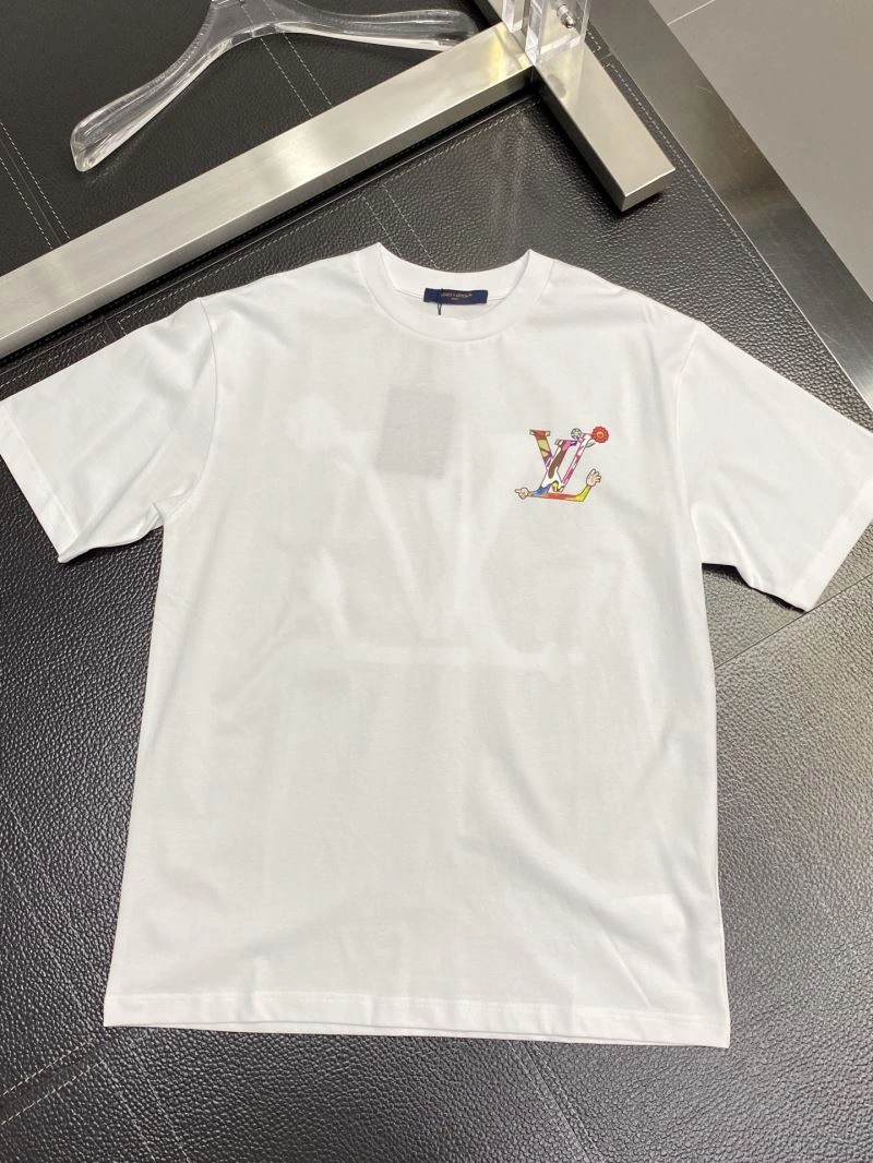 RelaxedFit Louis Vuitton T-Shirts 134539