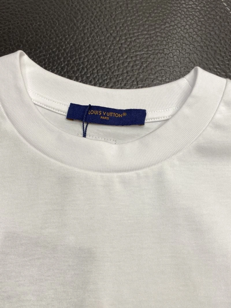 RelaxedFit Louis Vuitton T-Shirts 134539