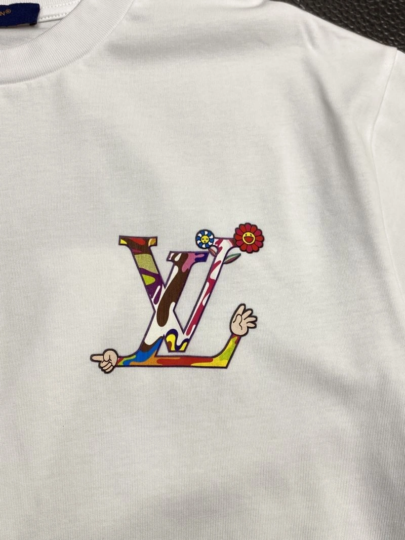 RelaxedFit Louis Vuitton T-Shirts 134539
