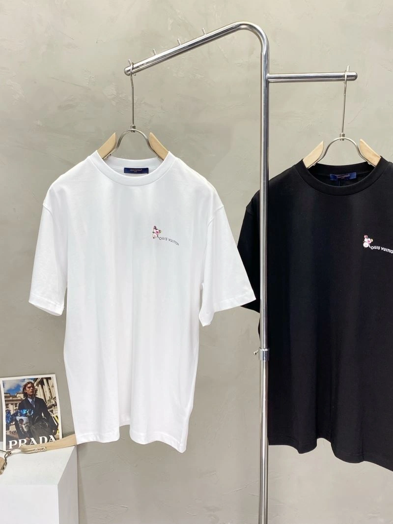 SmoothTexture Louis Vuitton T-Shirts 134510