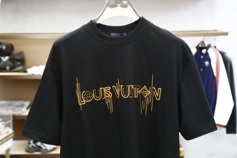 Louis Vuitton T-Shirts SmoothTexture 134509