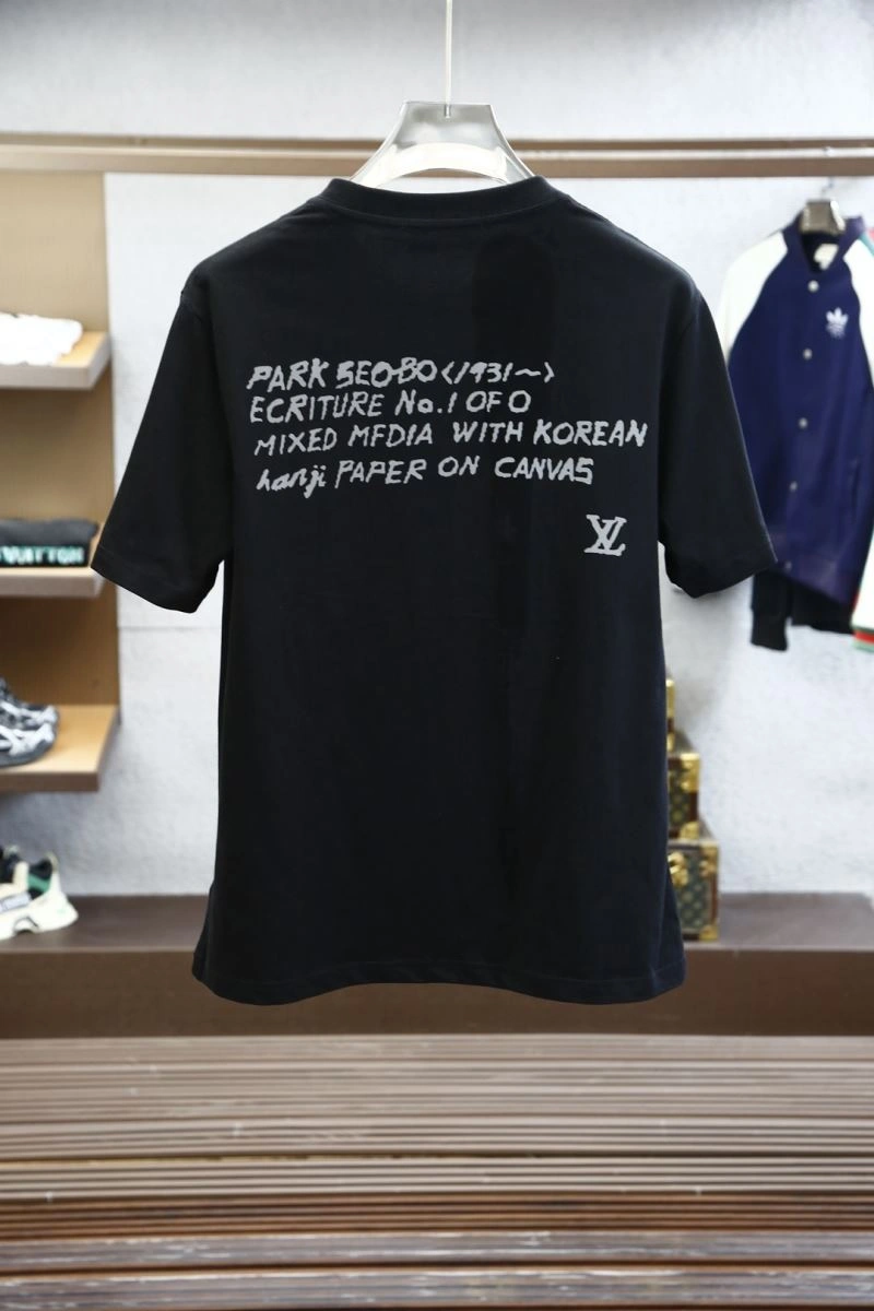 Soft Louis Vuitton T-Shirts 134507