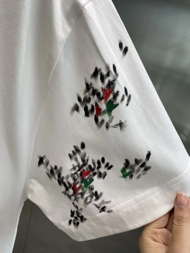 Louis Vuitton T-Shirts Soft 134504