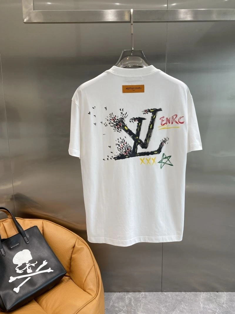 Louis Vuitton T-Shirts Soft 134504