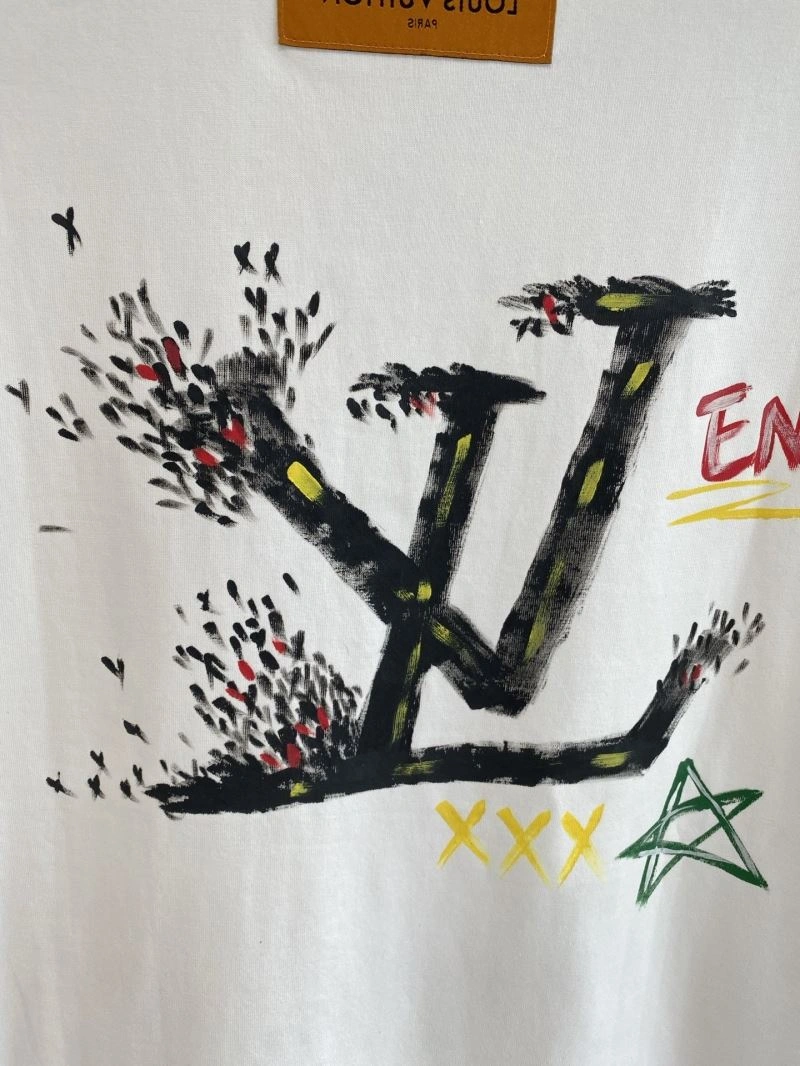 Louis Vuitton T-Shirts Soft 134504