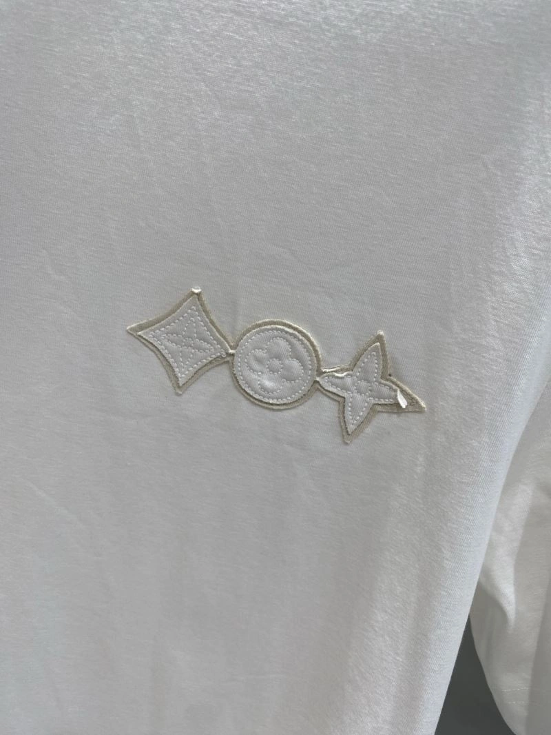 Louis Vuitton T-Shirts Cozy 134496