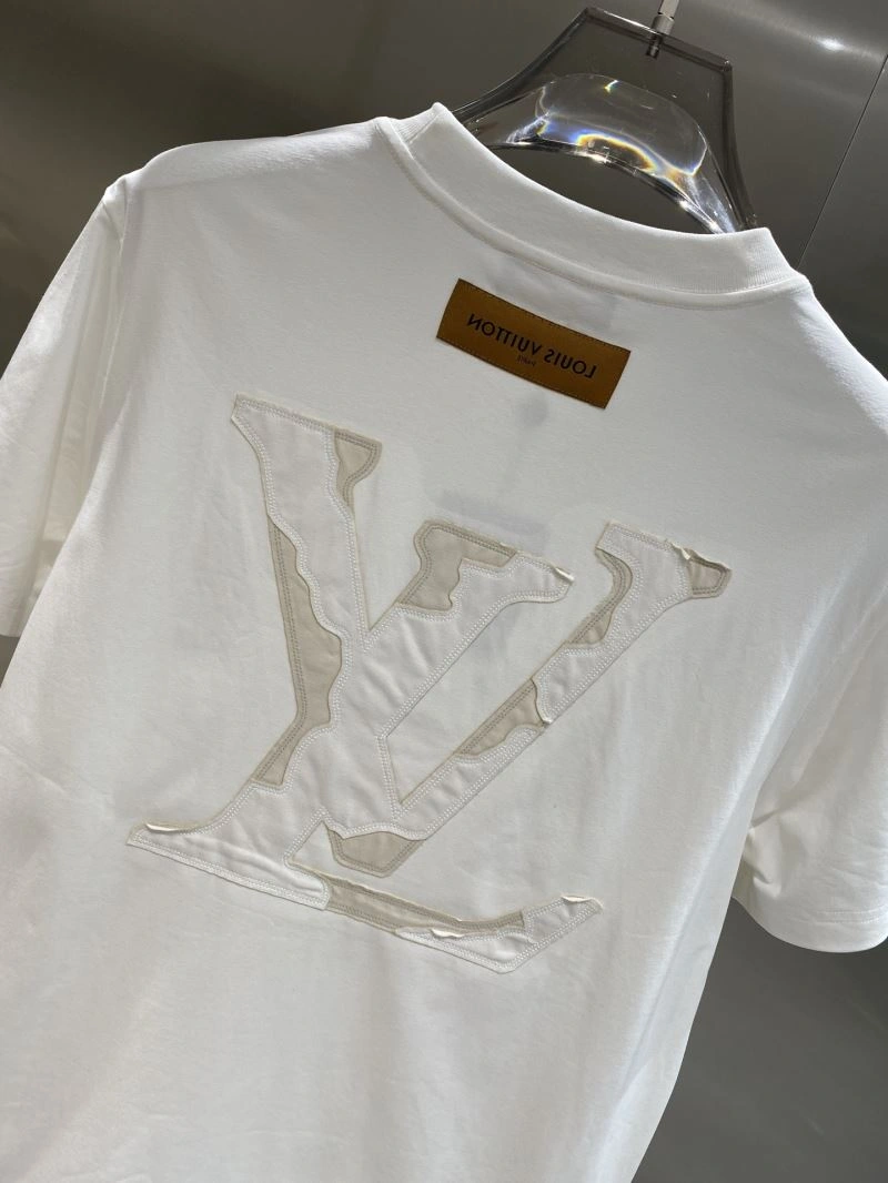 Louis Vuitton T-Shirts Cozy 134496
