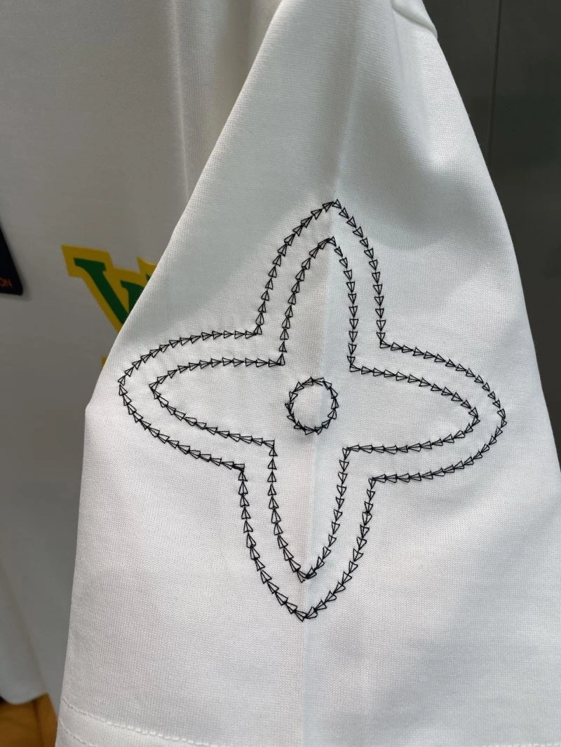 MultiPurpose Louis Vuitton T-Shirts 134488