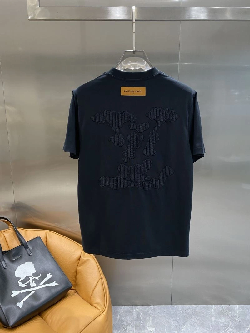 Attractive Louis Vuitton T-Shirts 134480