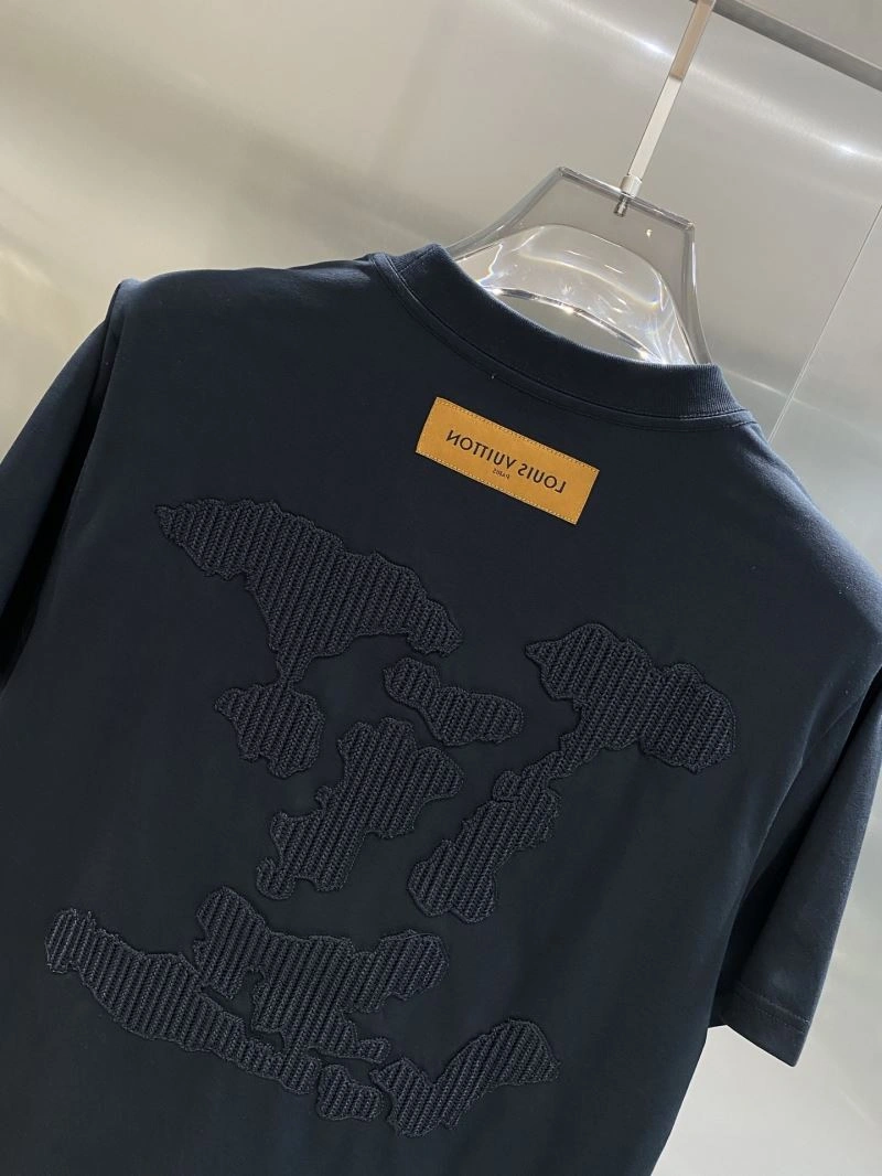 Attractive Louis Vuitton T-Shirts 134480