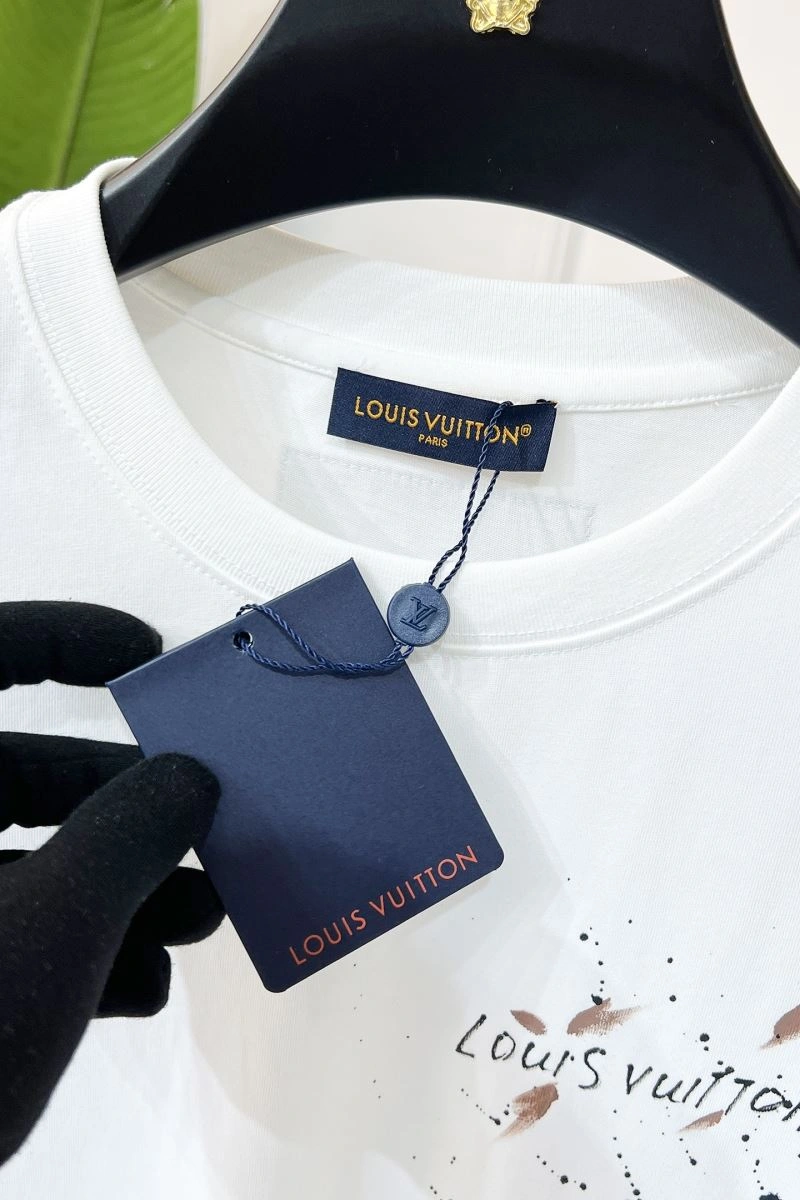 Louis Vuitton T-Shirts UrbanStyle 134489
