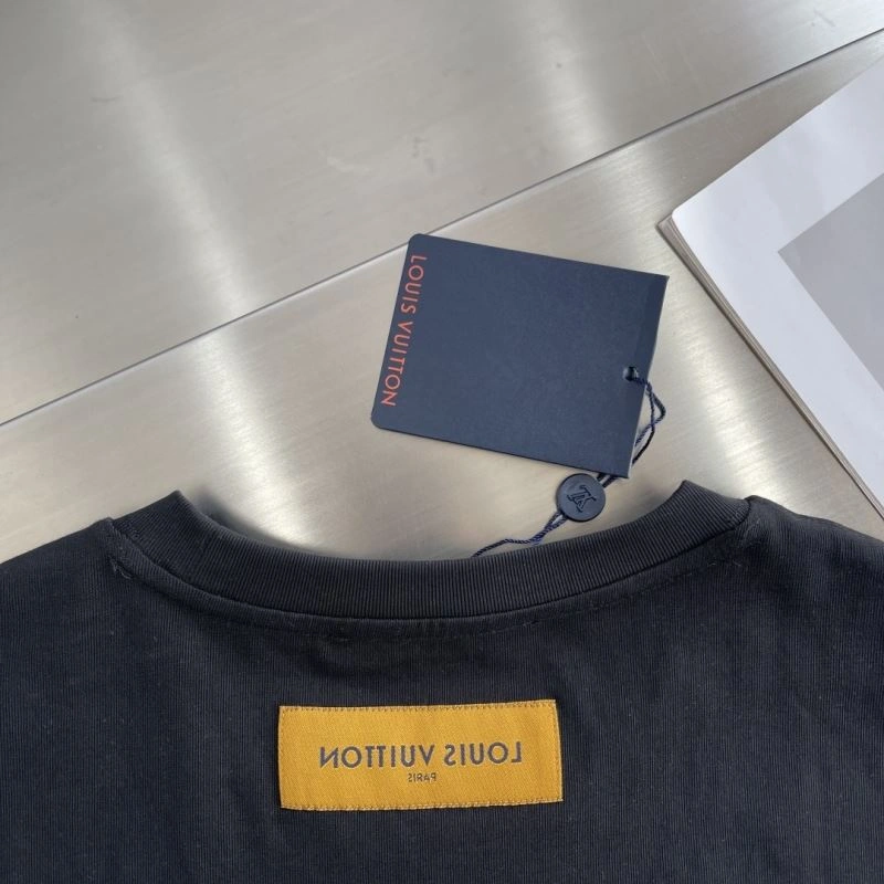 SoftTouch Louis Vuitton T-Shirts 134479