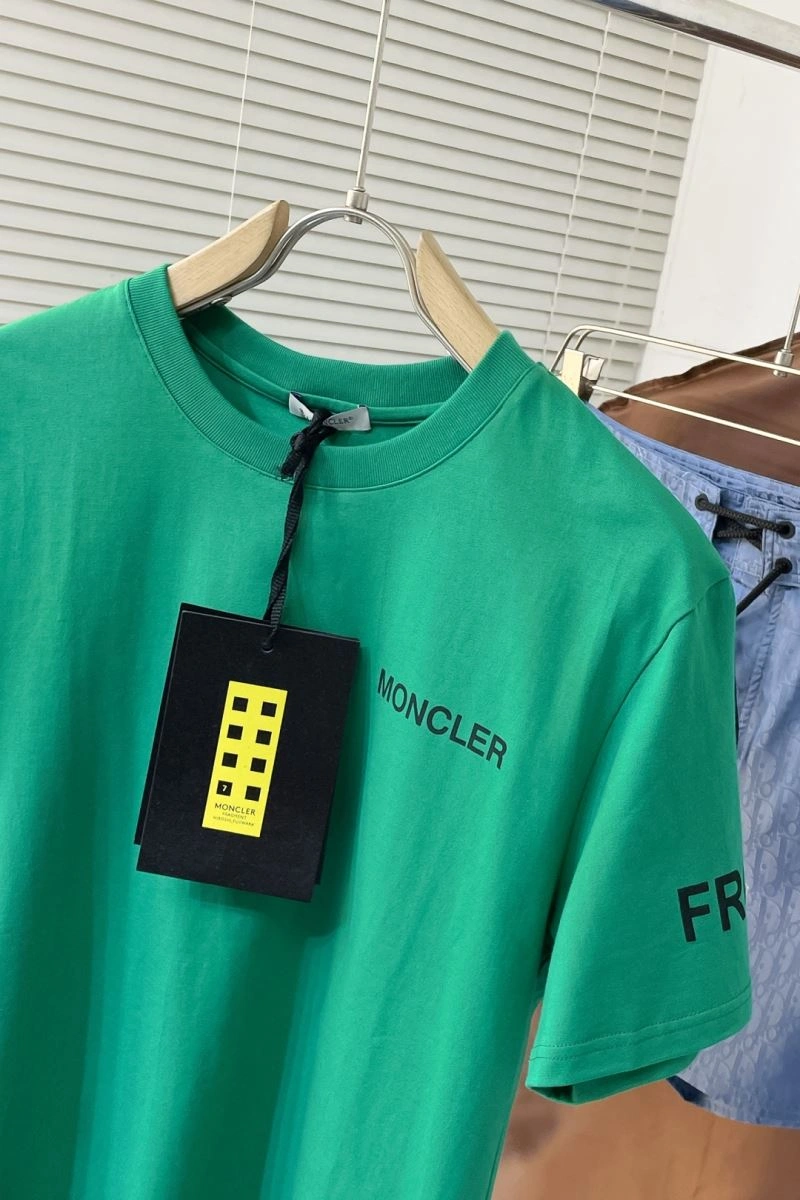 Cozy Louis Vuitton T-Shirts 134498