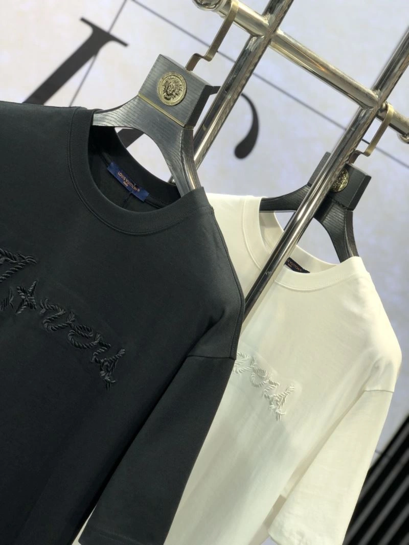MoistureWicking Louis Vuitton T-Shirts 134469