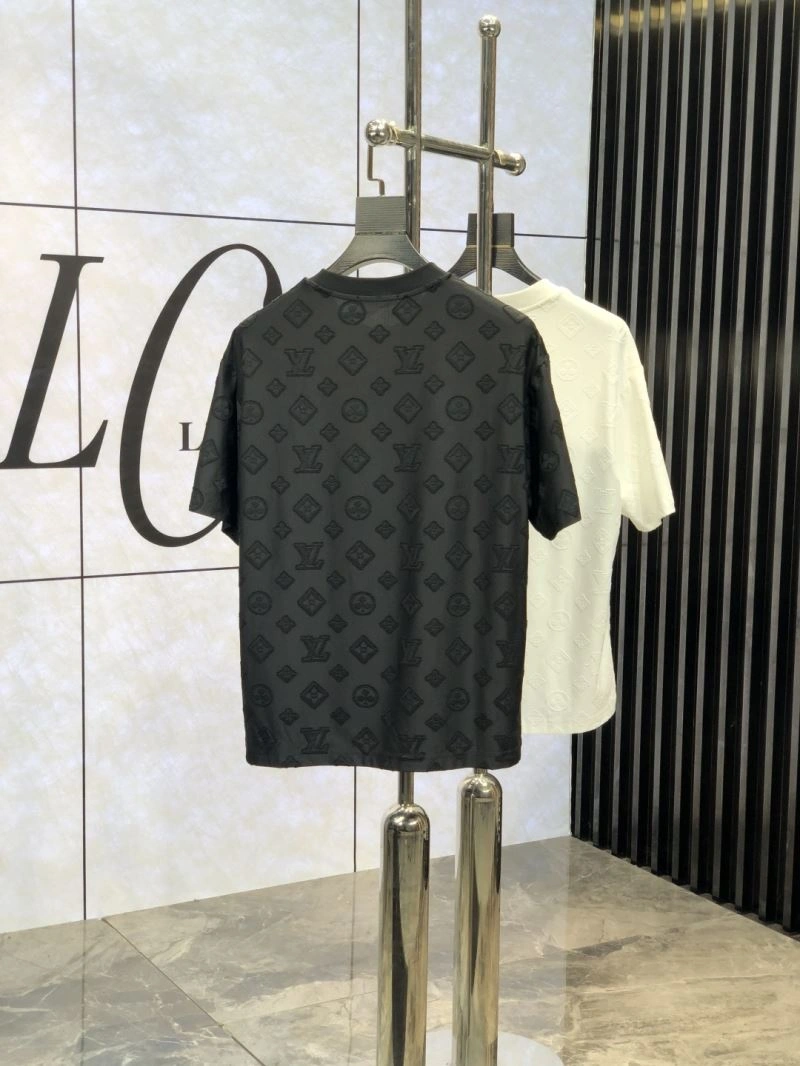 Louis Vuitton T-Shirts WellDesigned 134476