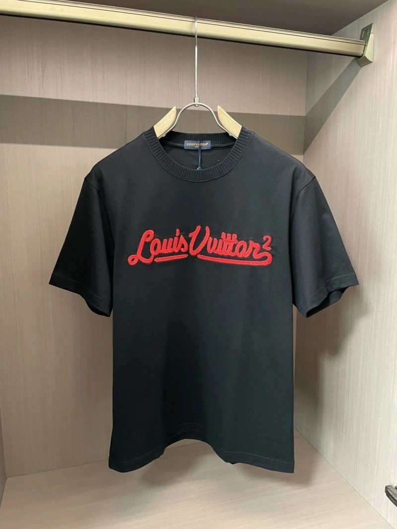 Classic Louis Vuitton T-Shirts 134483