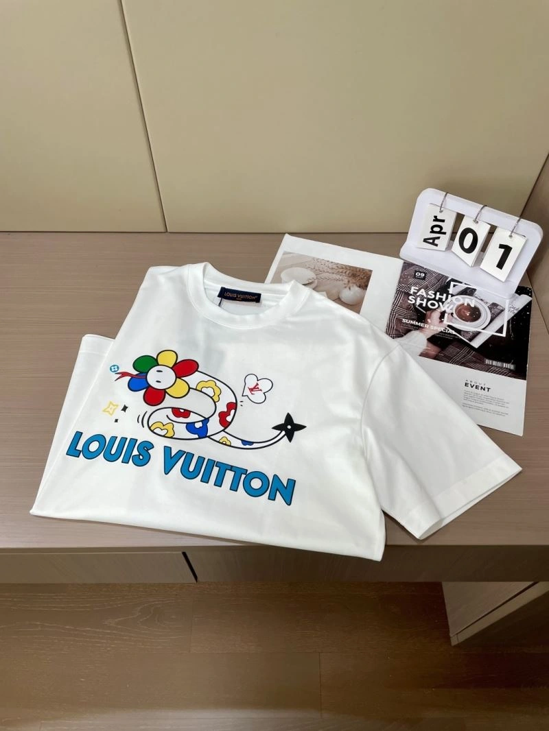 RelaxedFit Louis Vuitton T-Shirts 134470