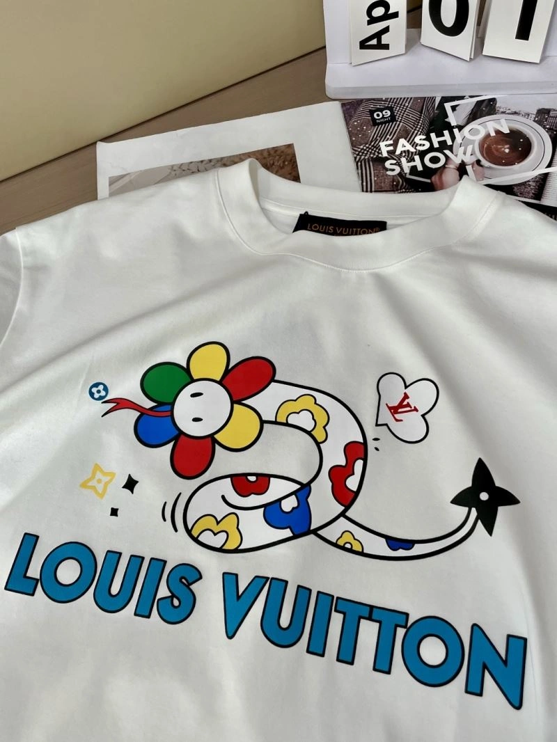 RelaxedFit Louis Vuitton T-Shirts 134470