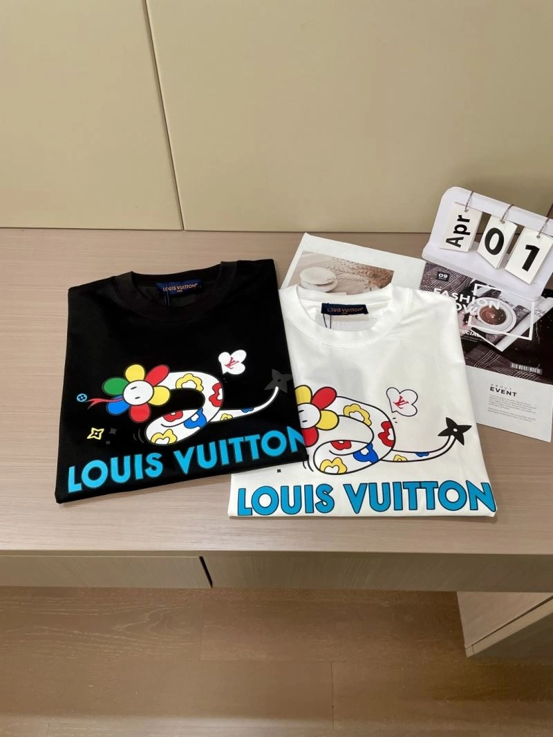 RelaxedFit Louis Vuitton T-Shirts 134470