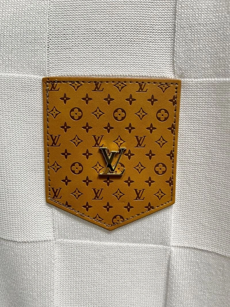 Louis Vuitton T-Shirts Trendy 134466