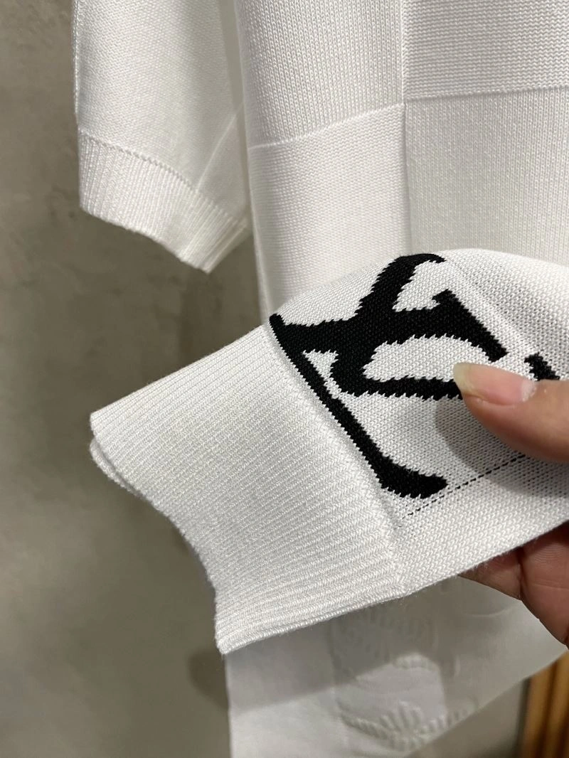 Louis Vuitton T-Shirts Trendy 134466