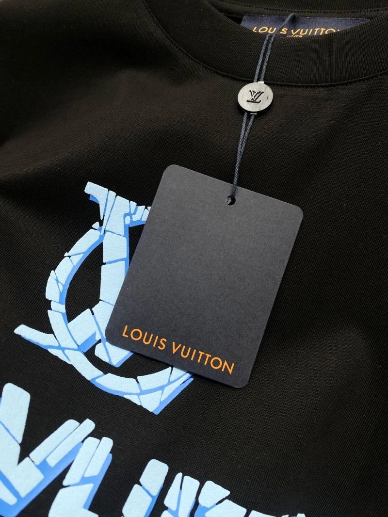 Louis Vuitton T-Shirts Fashionable 134463