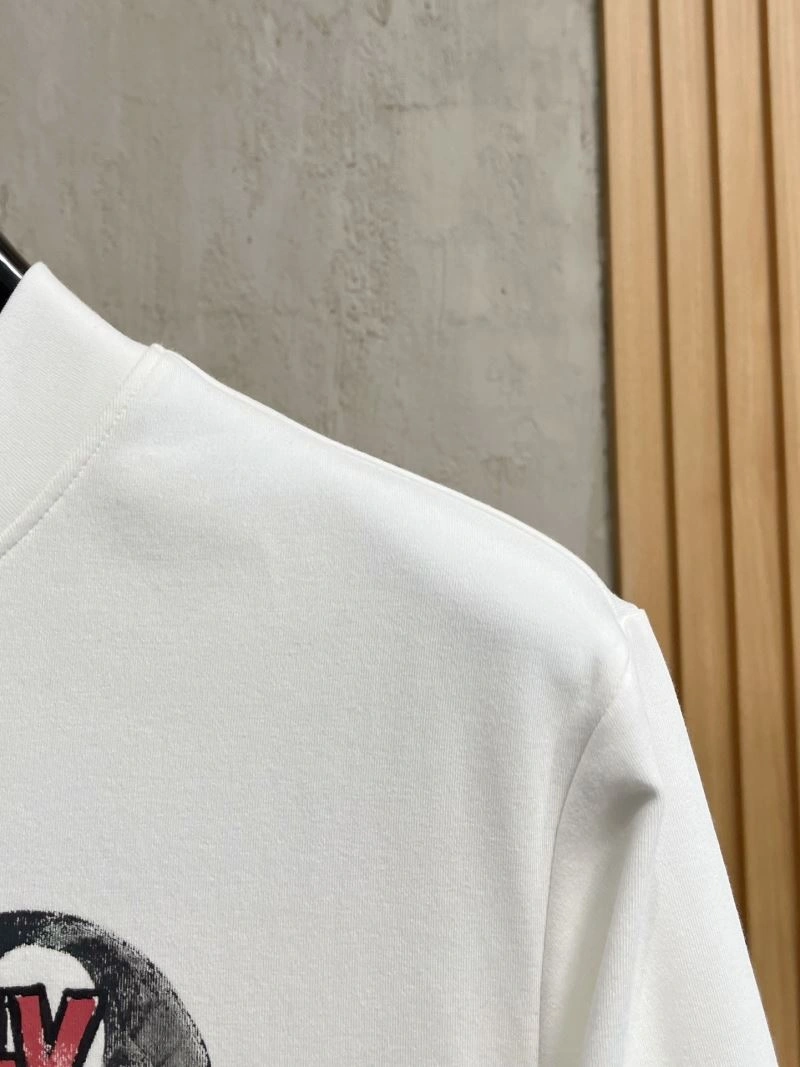 HighPerformance Louis Vuitton T-Shirts 134462
