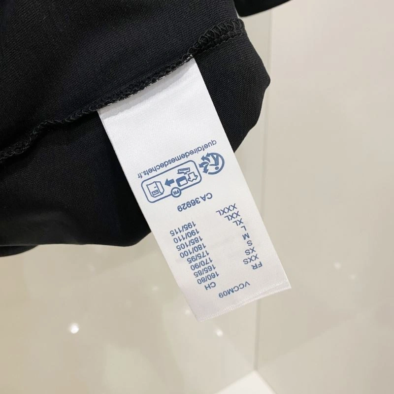 NewStyle Louis Vuitton T-Shirts 134461