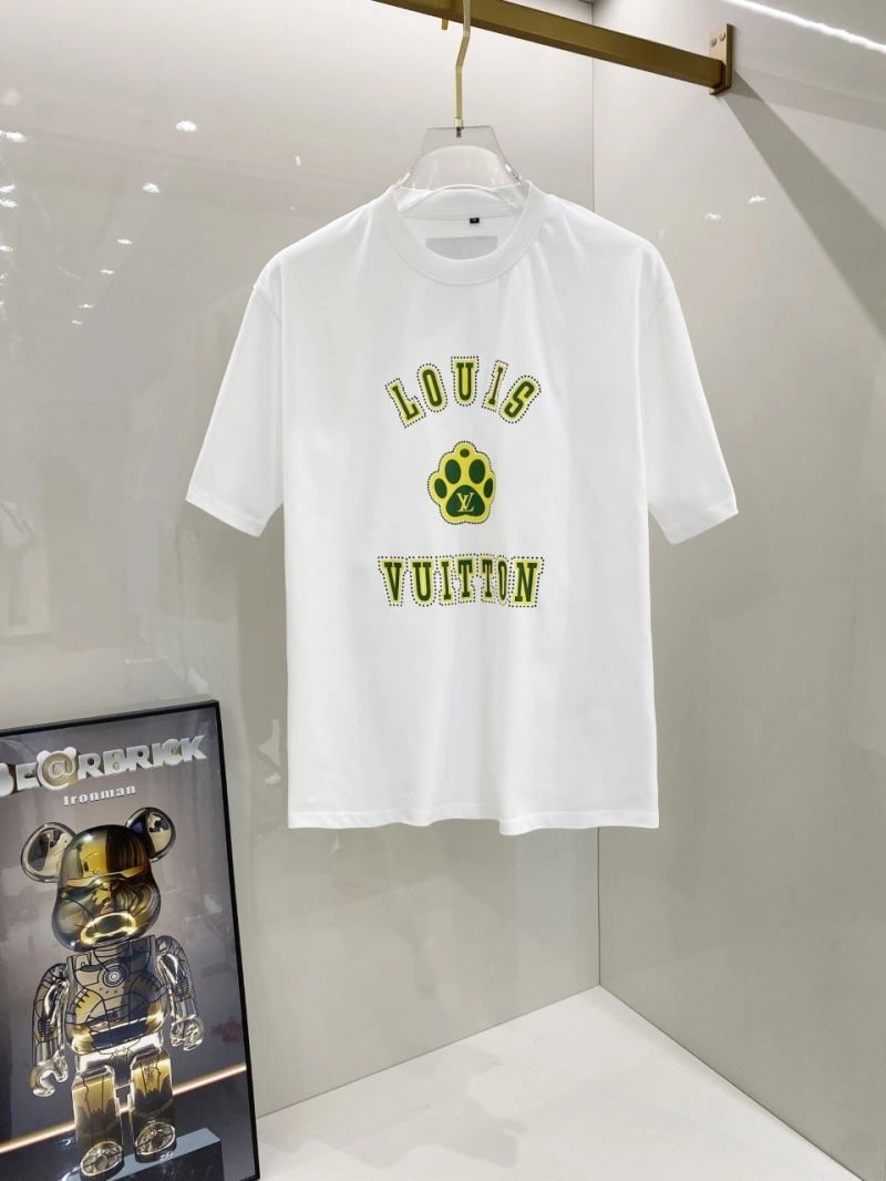 Neat Louis Vuitton T-Shirts 134458