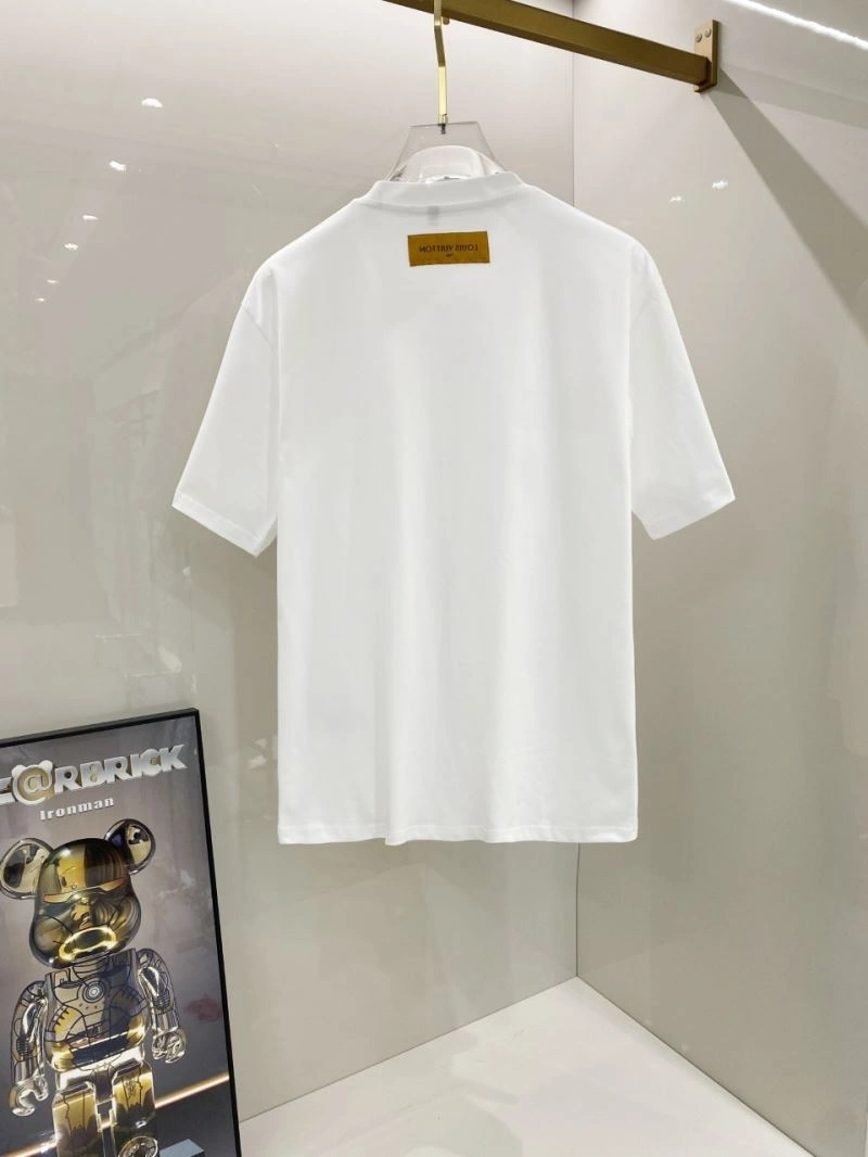 Neat Louis Vuitton T-Shirts 134458