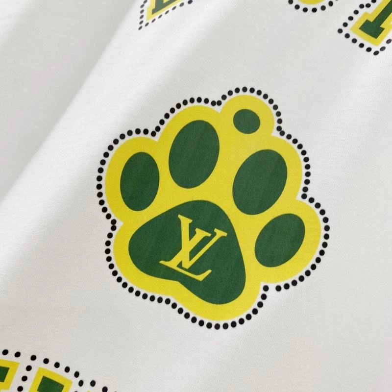 Neat Louis Vuitton T-Shirts 134458