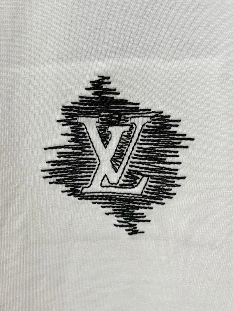 Louis Vuitton T-Shirts Durable 134452