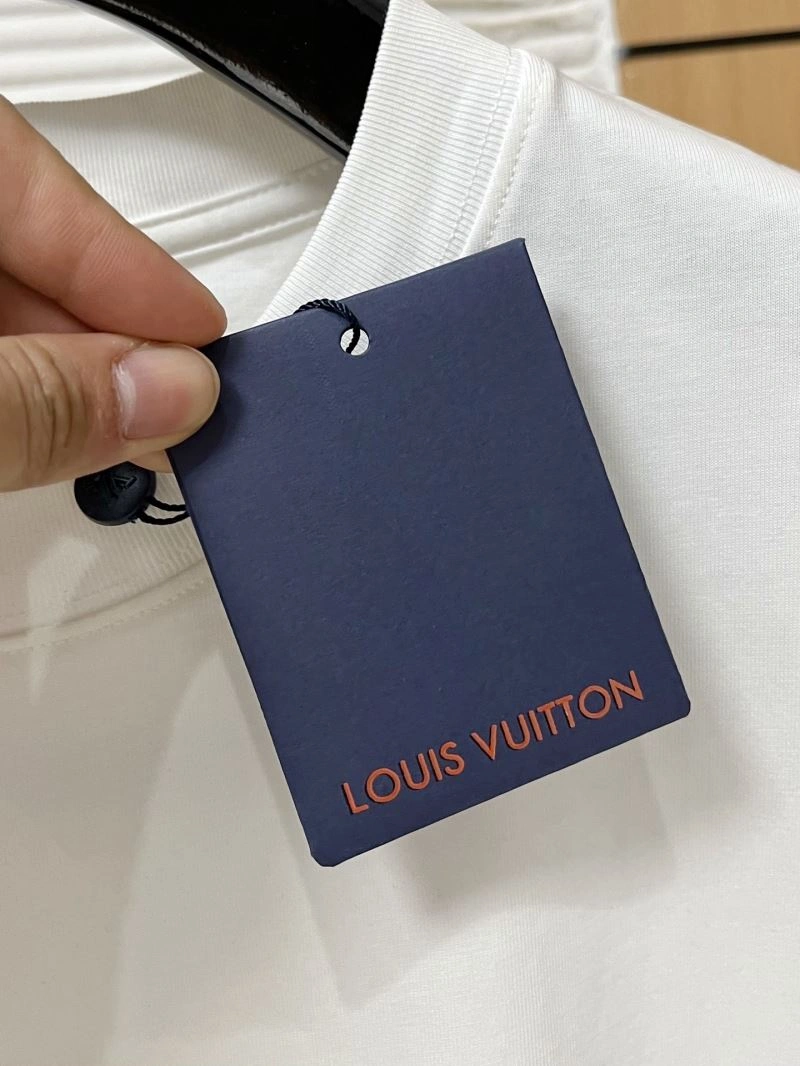 Louis Vuitton T-Shirts Durable 134452