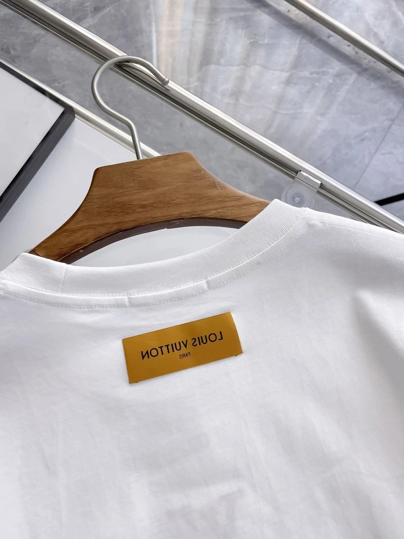 Unique Louis Vuitton T-Shirts 134447