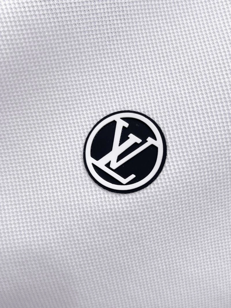Supportive Louis Vuitton T-Shirts 134448
