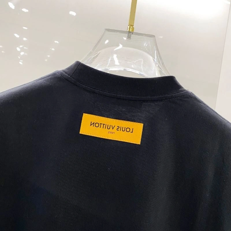 Trendy Louis Vuitton T-Shirts 134444