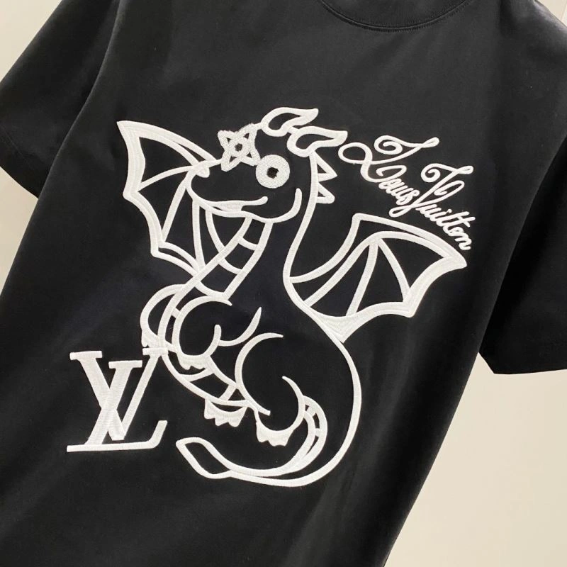 Trendy Louis Vuitton T-Shirts 134444