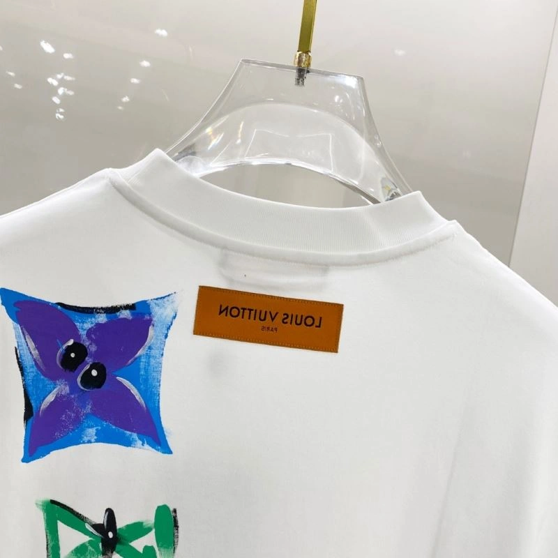 Louis Vuitton T-Shirts Sporty 134437