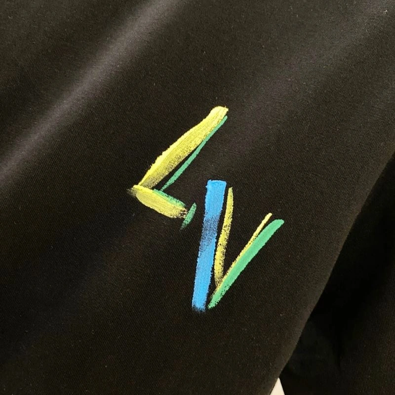 Louis Vuitton T-Shirts Snug 134456